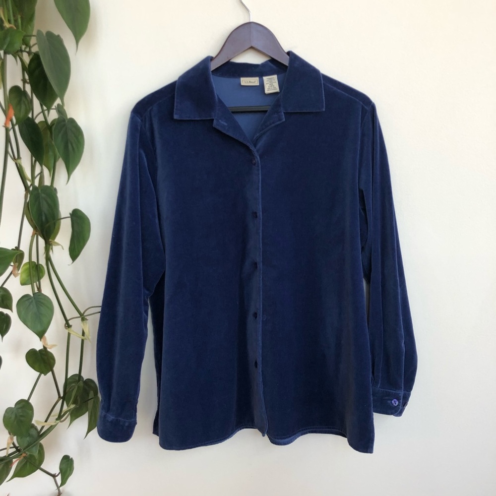 L.L. Bean Velour Blouse Size Medium